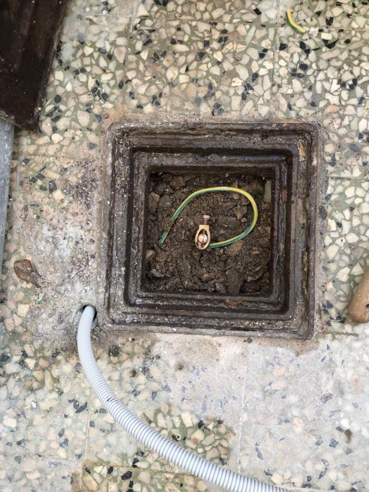 Αλλαγή θερμοστάτη θερμοσίφωνα επαγγελματικά