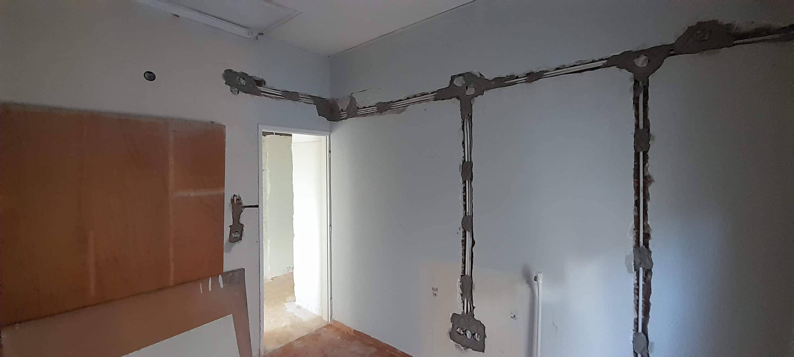 20230127_144648 Ηλεκτρολόγος 24 ώρες για εγκαταστάσεις