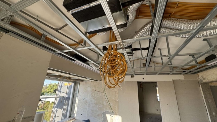 Ηλεκτρολογική εγκατάσταση σε γυψοσανίδα από ειδικούς