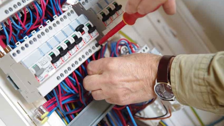 Συγχρονη ηλεκτρολογική εγκατάσταση για αξιόπιστη λειτουργία