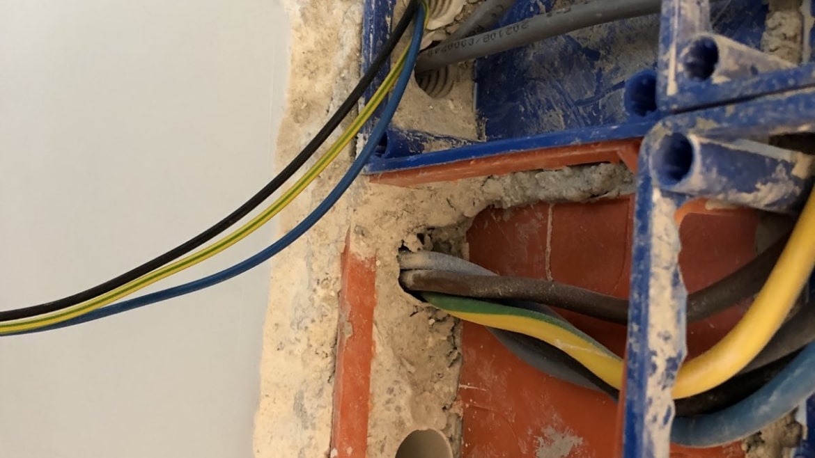 Ηλεκτρολόγος Γαλάτσι – Άμεση Εξυπηρέτηση 24/7 | Electrologos365