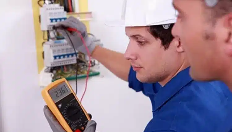 Ηλεκτρολόγος 24 Ωρες Άμεση Τεχνική Υποστήριξη