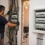Μεταφορά ηλεκτρολογικού πίνακα σε νέα θέση