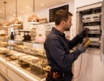 Ηλεκτρολογικές Λύσεις για Ζαχαροπλαστεία
